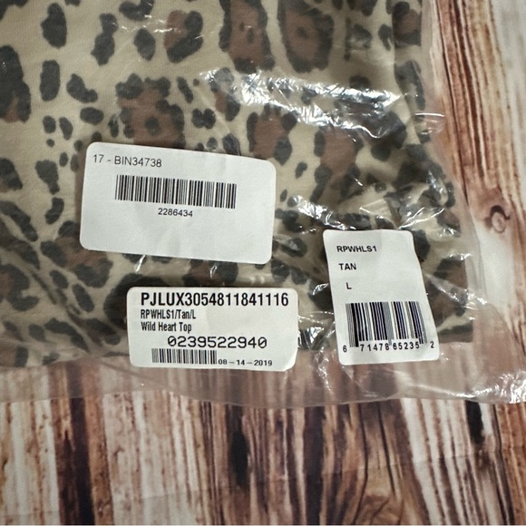 PJ Salvage Wild Heart Tan Leopard-Print French Terry Top - Picture 14 of 14